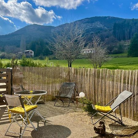 Gites Roc N' Vol Au Coeur Du Verdon La Palud-sur-Verdon Bagian luar foto